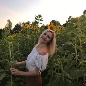 Meet your Posher, Brianna